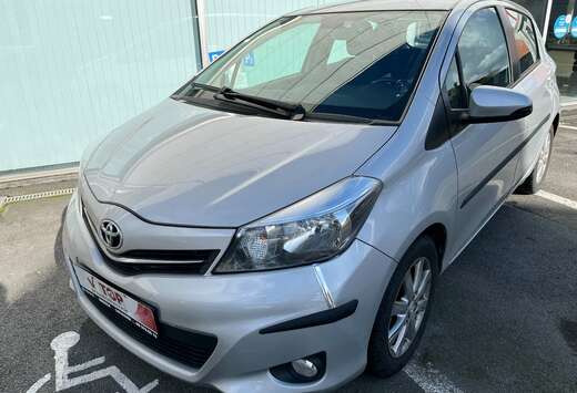 Toyota yaris 1330 cc vvti benzine 5d dynamic 2014