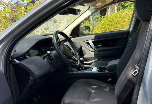 Land Rover Discovery Sport 2.0 TD4 2WD