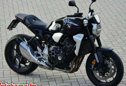 Honda R