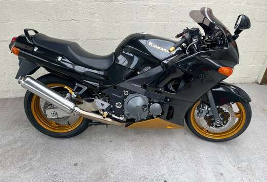 ZX600E