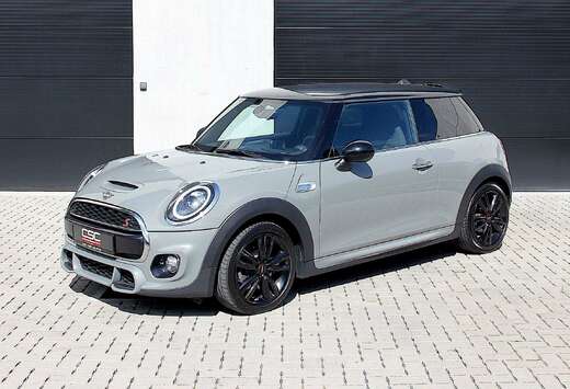 MINI 2.0  **JCW PACK**