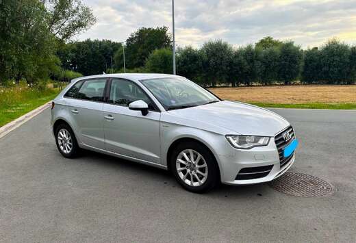 Audi A3 1.4 TFSI g-tron Sportback Attraction