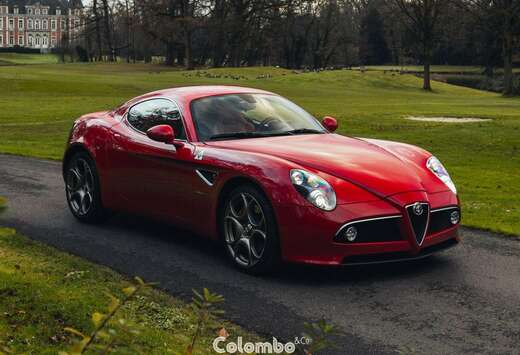 Alfa Romeo Competizione - 1/2 with factory Schedoni i ...