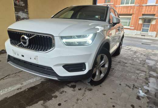 Volvo XC40 1.5 T3 Momentum