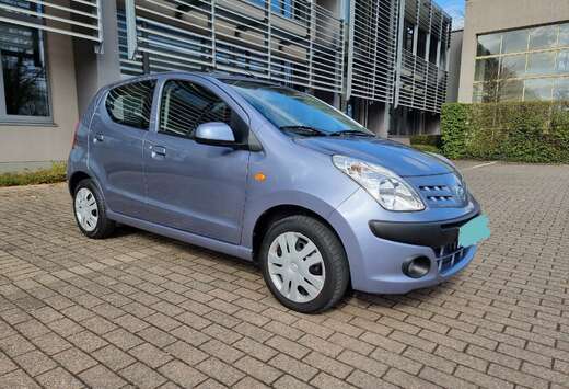 Nissan 1.0 Automatik acenta