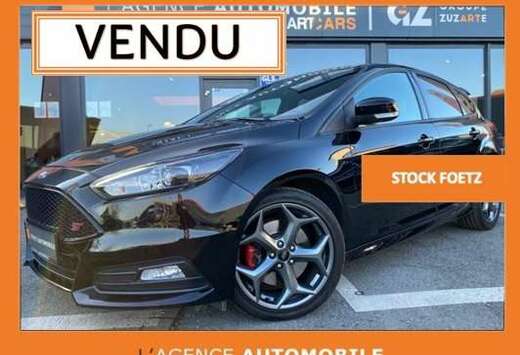 Ford Focus 2.0ST - JUSQU\'A 48 MOIS DE GARANTIE