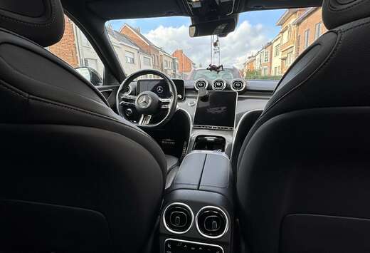 Mercedes-Benz e 9G-TRONIC AMG Line