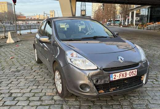 Renault 1.2i TomTom Edition