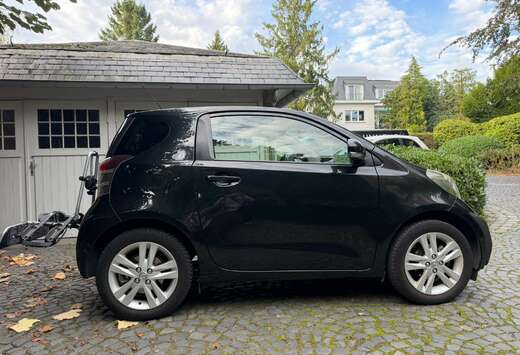 Toyota 1.33i VVT-i Premium