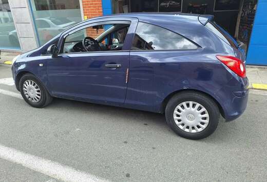 Opel Corsa 1.0i Enjoy