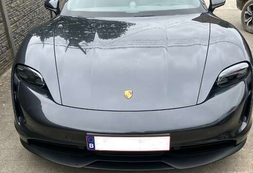 Porsche Taycan 79.2 kWh Taycan 4S