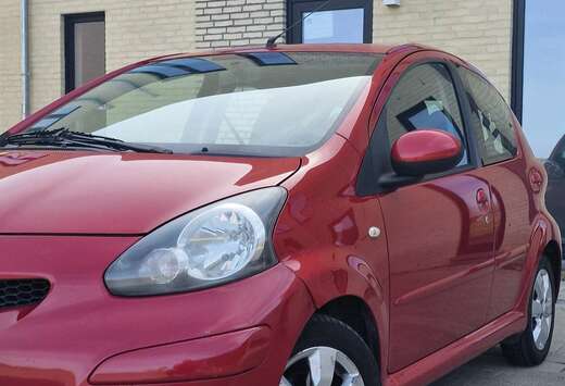 Toyota 1.0i VVT-i
