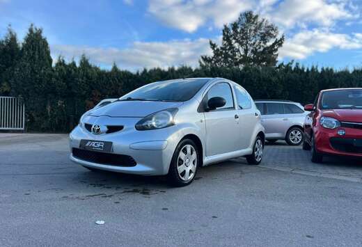 Toyota PRETE A IMMATRICULER