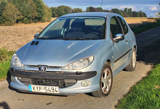 Peugeot 1.6i 16v Quiksilver