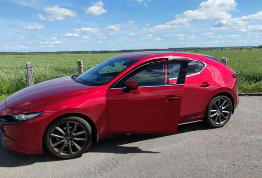 Mazda 3 Hatchback 2.0i e-Skyactiv-G Skycruise