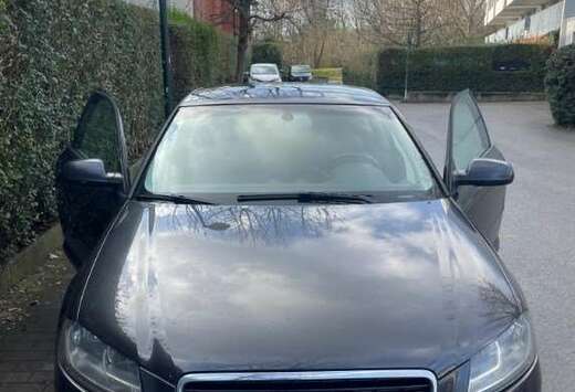 Audi A3 1.6 TDi e Attraction Start/Stop DPF