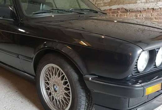 BMW E30 cabrio