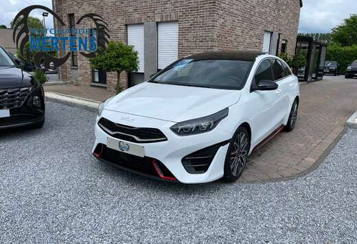 Kia 1.6 T-GDi 204PK GT FULL OPTION PANO NIEUW 0KM