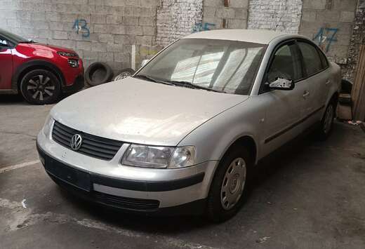 Volkswagen 1.9 TDi Base