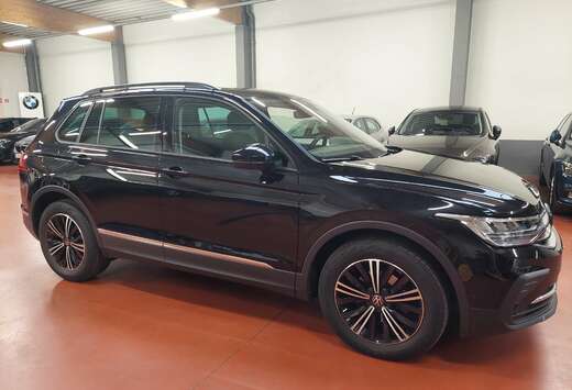 Volkswagen 2.0 TDi + DSG + PANO + CAM + VIRTUAL + Alc ...