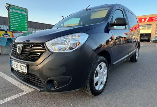 Dacia 1.6i SCe* ECRAN T* AIRCO* 1ER P* 38000 KM* GARA ...