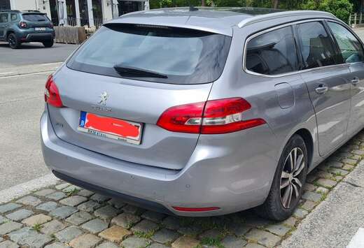 Peugeot SW 1.2 PureTech Active (EU6.3)