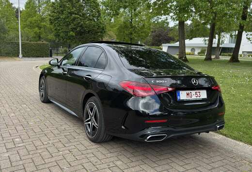 Mercedes-Benz 9G-TRONIC Edition AMG Line Massage Pano ...