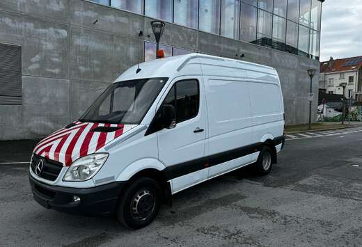 Mercedes-Benz 519 3.0 CDI V6 AIRCO L2H2 111000 Km