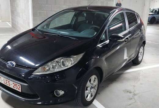 Ford Fiesta 1.6 TDCi Titanium ECOnetic DPF