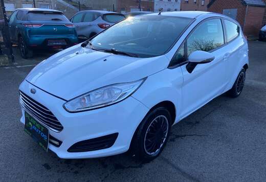 Ford 1.25i ESSENCE 60 CV AIRCO GARANTIE 12 MOIS