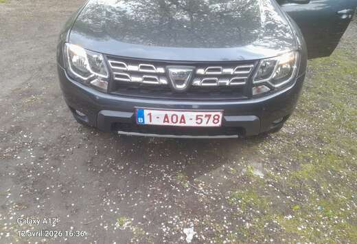 Dacia 1.2 ess 1er main clim gps euro6b ctok