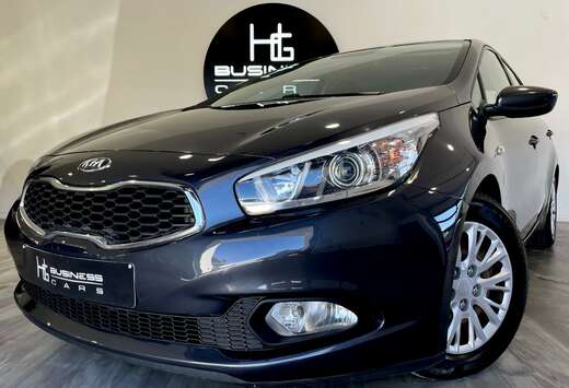 Kia CEE\'D/ 1.4 CRDi/ CLIMATISATION / BLUETOOTH/ CRUI ...