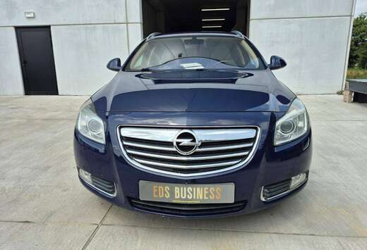 Opel Insignia Sports Tourer 2.0 Turbo 4x4 Cosmo Tres  ...