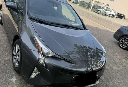 Toyota Lounge 17\