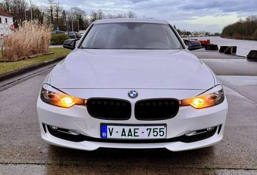 BMW 316i Luxury Line