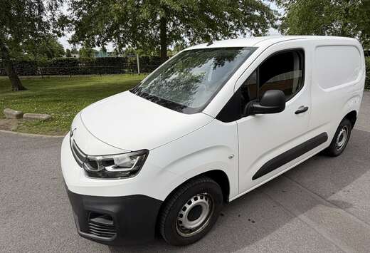 Citroen Berlingo Van Taille M Light * 1.5 BlueHDi 100