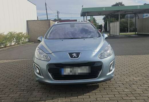 Peugeot SW 155 THP Automatik Platinum