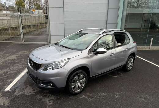 Peugeot 1.2i-GPS-AIRCO-JANTES + CARNET COMPLET