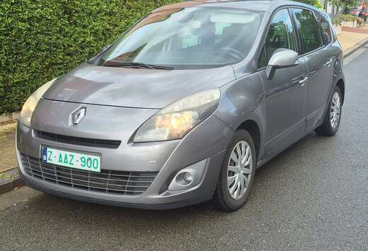 Renault 1.5L DIESEL. 7pl. AUTOMAAT. 2950 EURO