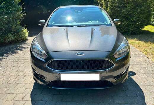 Ford Focus 1.0 EcoBoost ST Line