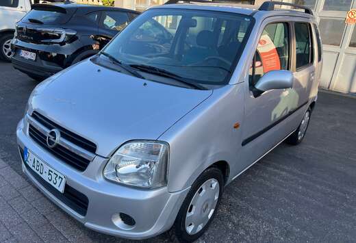 Opel 1.2i* AC* 1ER P* CARNET OPEL* 45000 KM !!!
