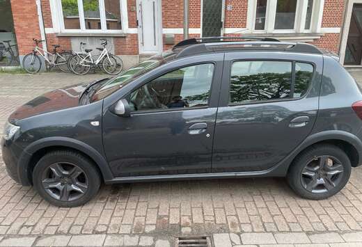 Dacia Sandero Stepway TCe 90 Easy-R S