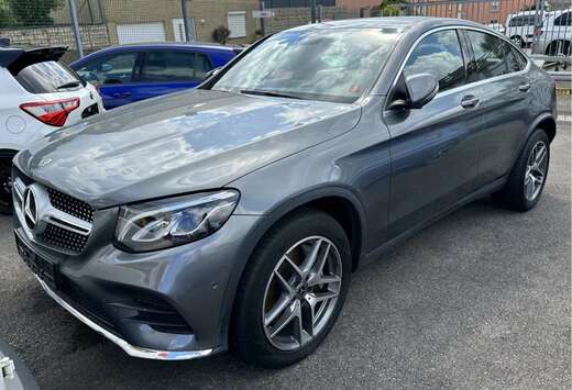 Mercedes-Benz 4MATIC COUPE AMG LINE CUIR BI-XENON NAV ...