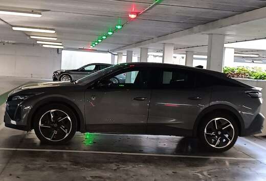 Peugeot 408 1.2 PureTech GT EAT8