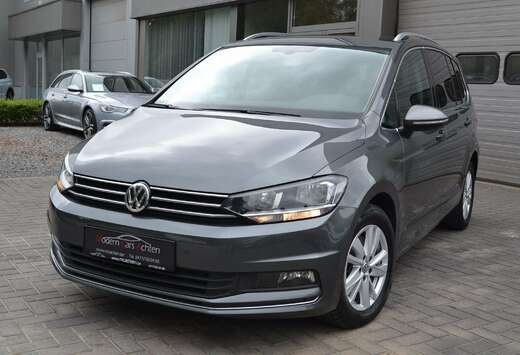 Volkswagen 2.0 TDi SCR Highline DSG. 7 plaatsen.