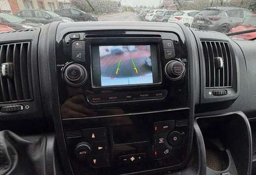 Citroen 3.0 HDi L3H2 Fresh GPS