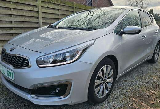 Kia Cee\'d 1.4 benzine 62 597 km