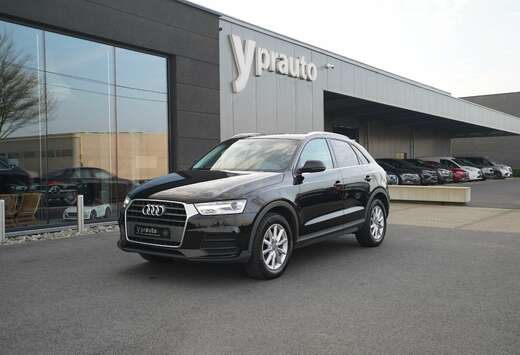 Audi Q3 1.4 TFSI Navigatie Parkeersensoren Donkere ra ...