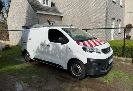 Peugeot 1.5 BlueHDi L1 Compact Premium CU  S