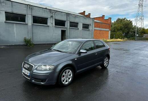 Audi A3 1.6i 16v FSI Ambition AIRCO JANTE ALUMINIUM
